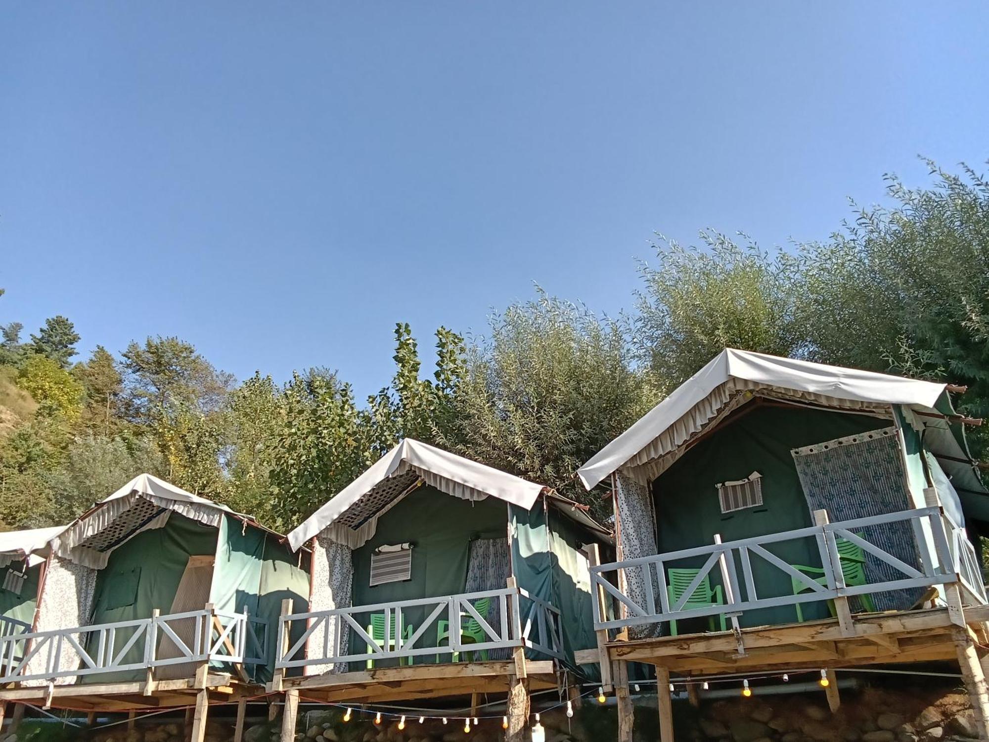 River-Scape Anantnag Exterior foto